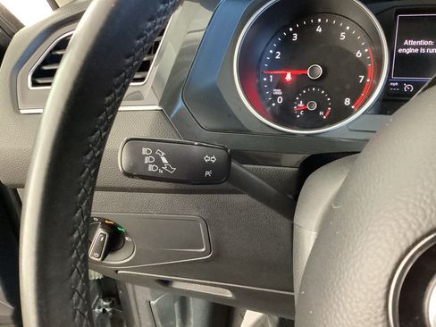 Used 2019 Volkswagen Tiguan SE AWD/4WD image 22