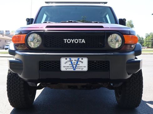 Used 2007 Toyota FJ Cruiser 4WD image 13