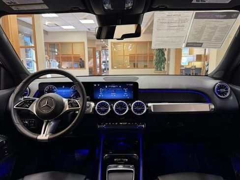 Certified 2026 Mercedes-Benz GLB 250 image 8