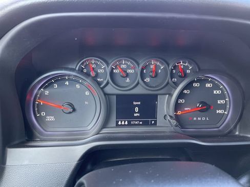 Used 2024 Chevrolet Silverado 2500 Custom w/ Custom Value Package AWD/4WD image 18
