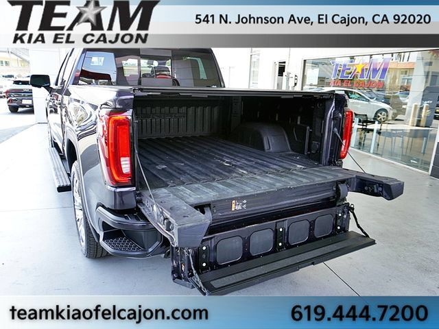 Used 2023 GMC Sierra 1500 Denali w/ Denali Reserve Package AWD/4WD image 19