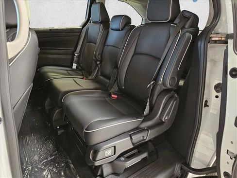 New 2026 Honda Odyssey Elite image 11