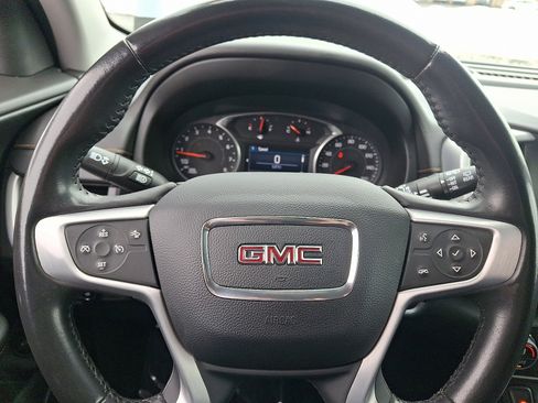 Used 2021 GMC Terrain SLE w/ Driver Convenience Package image 19