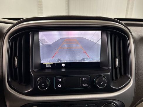 Certified 2019 GMC Canyon SLT w/ Driver Alert Package AWD/4WD image 15