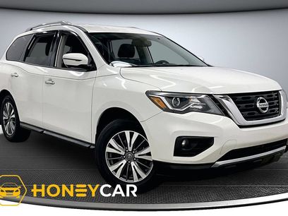 Used 2017 Nissan Pathfinder SL w/ SL Tech Package