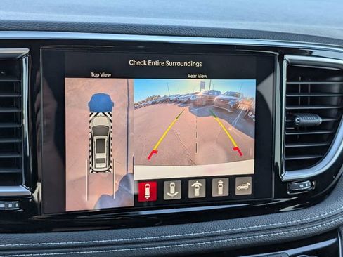 New 2026 Chrysler Pacifica Limited w/ S Appearance Package AWD/4WD image 19