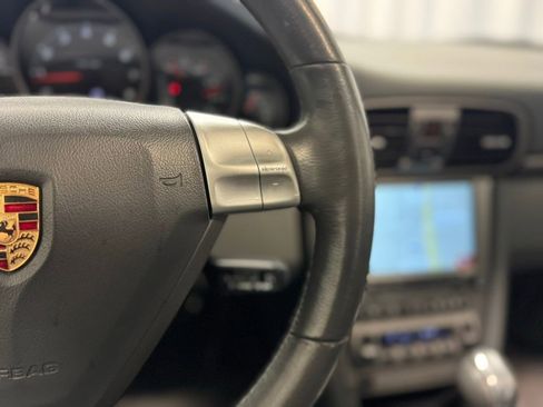 Used 2005 Porsche 911 Carrera image 17