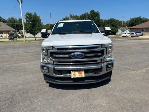 Used 2022 Ford F250 Lariat w/ Lariat Value Package AWD/4WD image 16