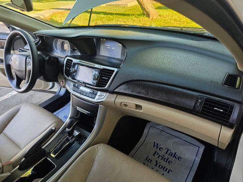 Used 2013 Honda Accord EX-L image 40