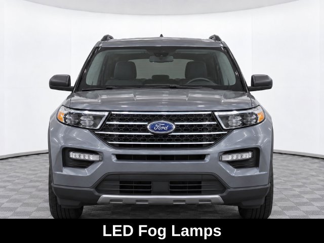 Used 2021 Ford Explorer XLT w/ Equipment Group 202A AWD/4WD image 5
