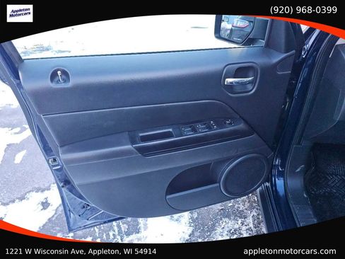 Used 2017 Jeep Patriot High Altitude image 12