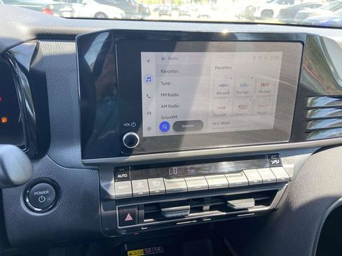 Used 2025 Toyota Camry LE FWD image 25