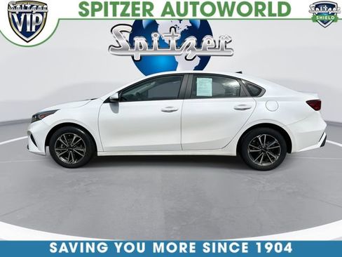 Used 2024 Kia Forte LXS FWD image 6