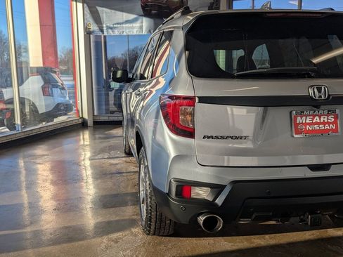 Used 2023 Honda Passport TrailSport image 33