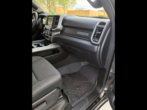 Used 2020 RAM 1500 Big Horn AWD/4WD image 21