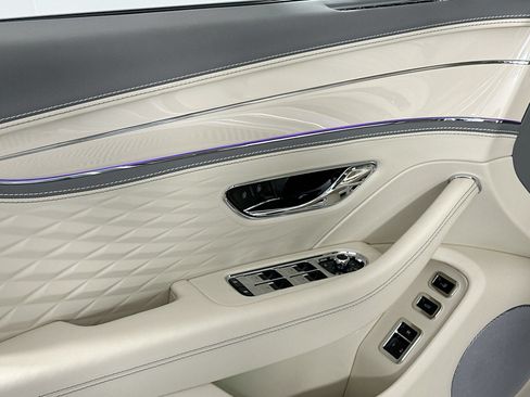 New 2026 Bentley Flying Spur Azure AWD/4WD image 15