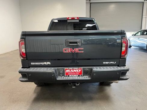 Used 2018 GMC Sierra 1500 Denali w/ Denali Ultimate Package AWD/4WD image 4