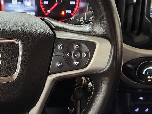 Used 2016 GMC Canyon SLT w/ Driver Alert Package image 48