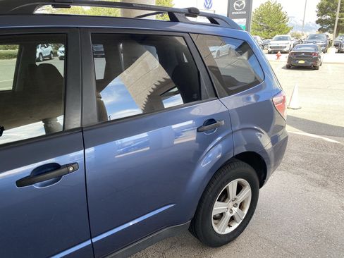 Used 2011 Subaru Forester 2.5X w/ Alloy Wheel Value Pkg AWD/4WD image 46