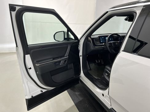 Used 2024 Rivian R1S Adventure image 16