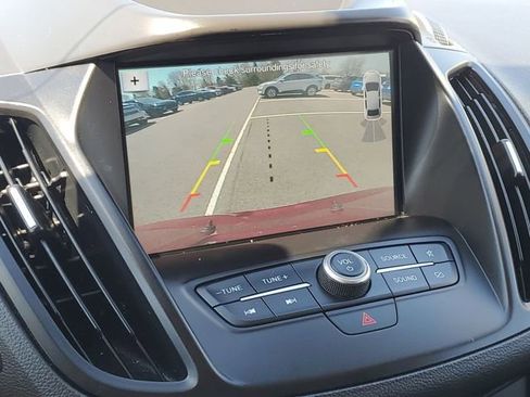 Used 2019 Ford Escape SEL AWD/4WD image 18
