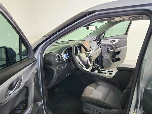 Used 2024 Chevrolet Blazer LT image 15