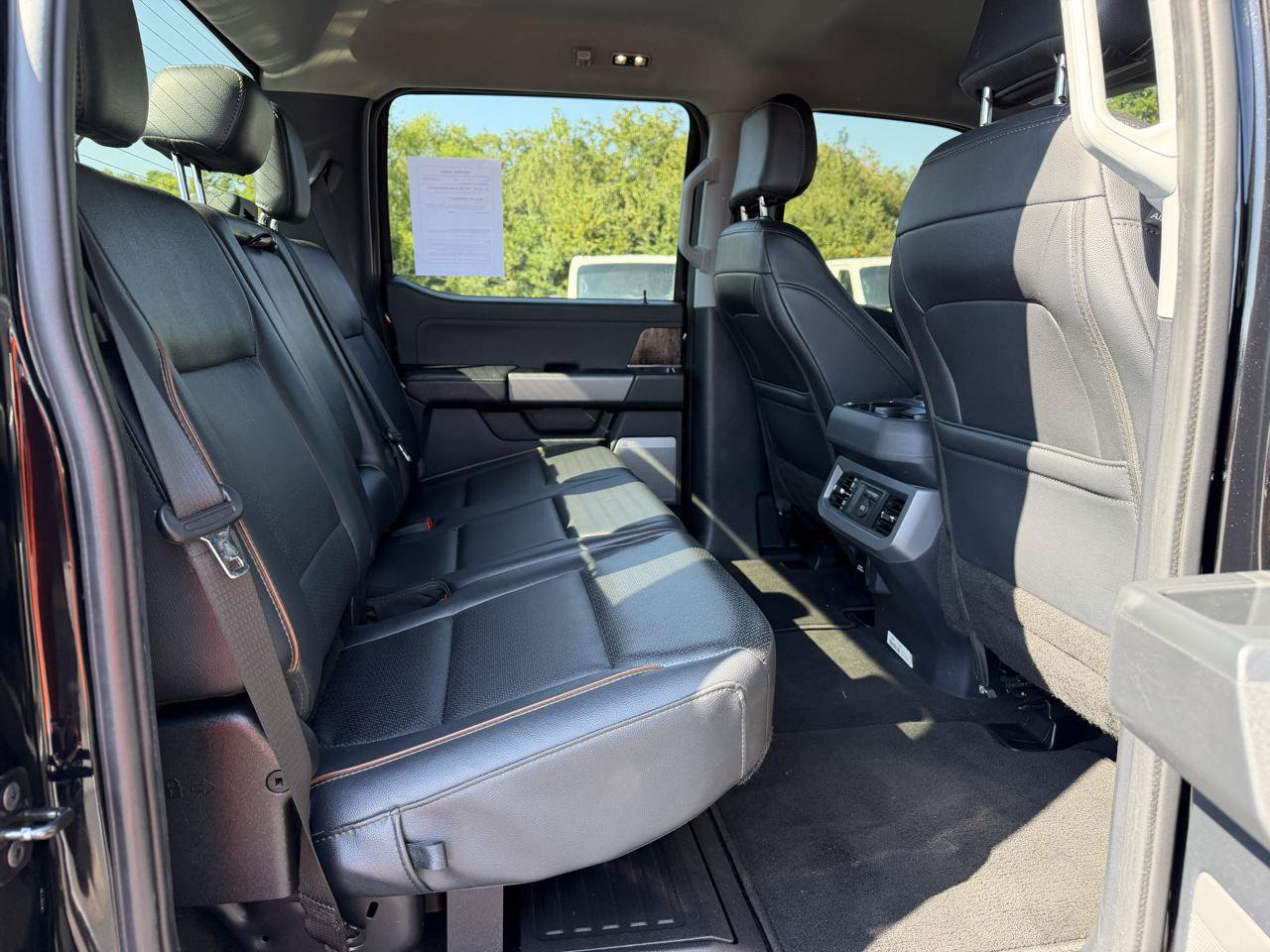Used 2026 Ford F250 Lariat AWD/4WD image 11
