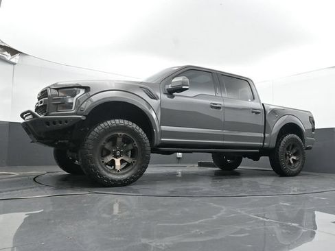 Used 2018 Ford F150 Raptor w/ Equipment Group 802A Luxury AWD/4WD image 54