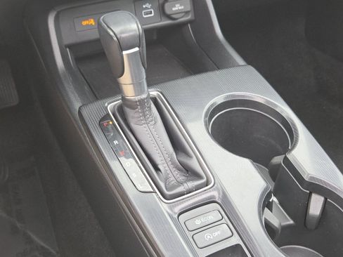 Certified 2023 Honda Civic EX image 30