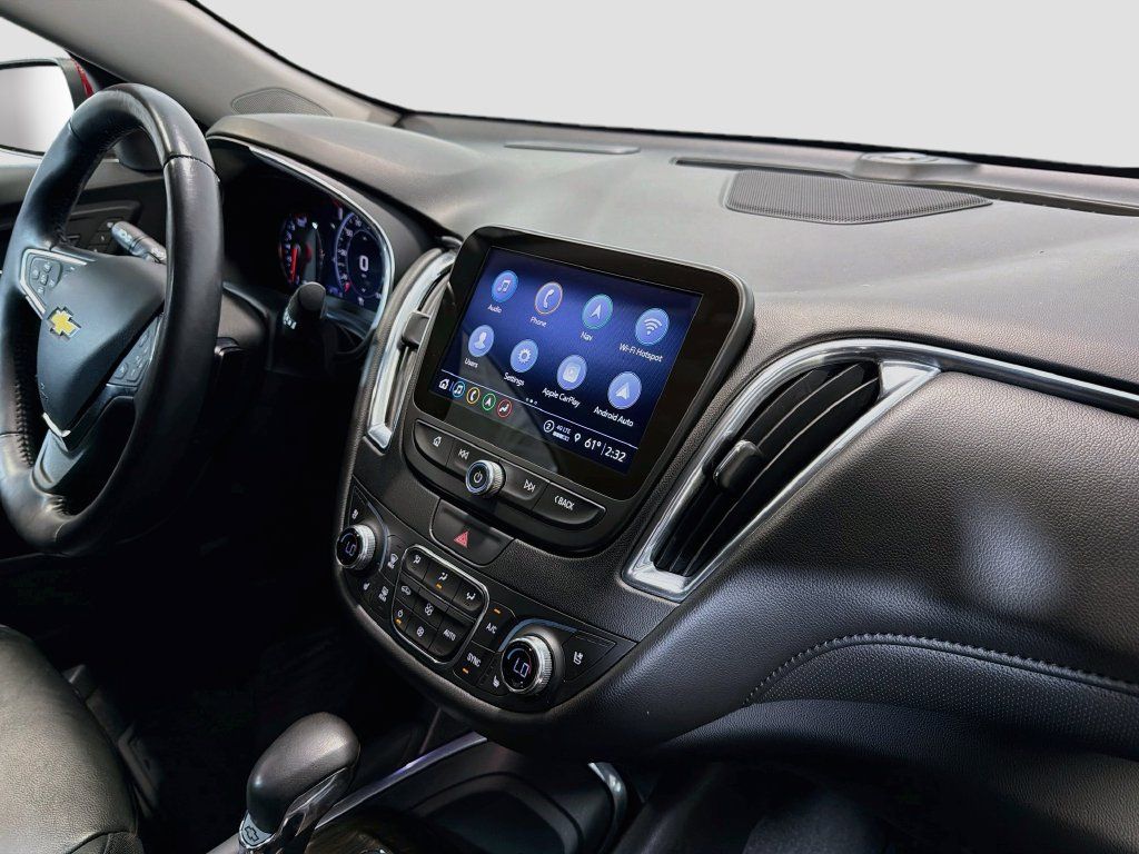 Used 2021 Chevrolet Malibu Premier FWD image 30