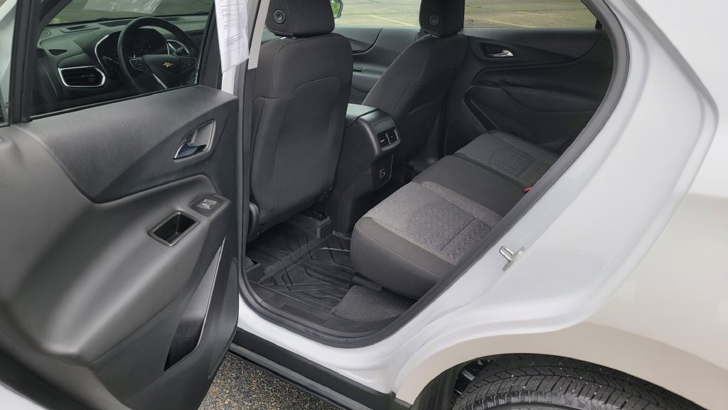 Used 2022 Chevrolet Equinox LT AWD/4WD image 25