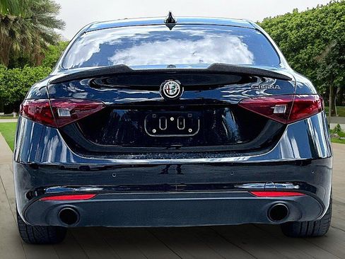 Used 2020 Alfa Romeo Giulia w/ Nero Edizione RWD image 2