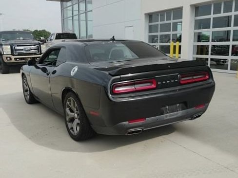 Used 2015 Dodge Challenger SXT Plus w/ Premium Sound Group RWD image 5