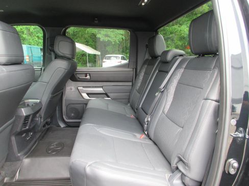 Used 2025 Toyota Tundra SR5 w/ SR5 Premium Package AWD/4WD image 19