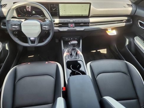 New 2026 Kia K4 EX w/ GT-Line Premium Package FWD image 24