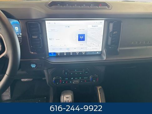 New 2026 Ford Bronco Badlands image 5