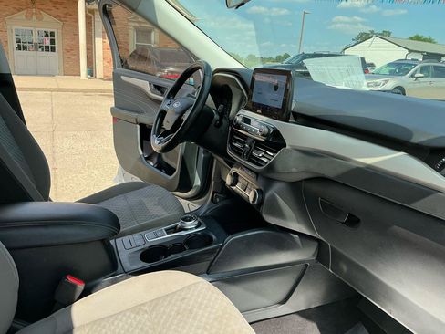 Used 2022 Ford Escape SE w/ Convenience Package FWD image 22