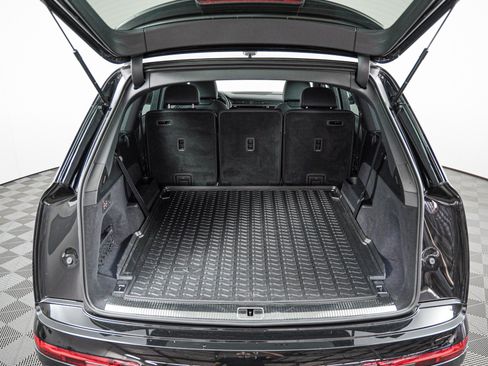 Certified 2026 Audi Q7 2.0T Premium AWD/4WD image 5
