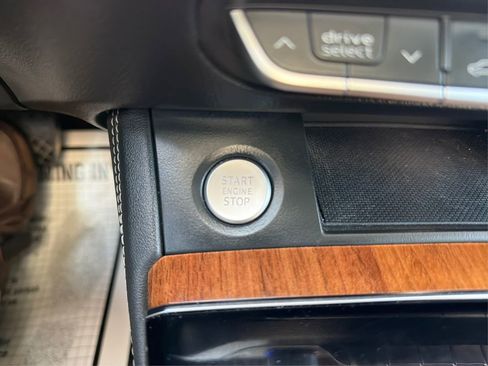 Used 2023 Audi Q5 e Prestige image 46