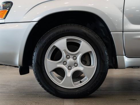 Used 2004 Subaru Forester 2.5XS AWD/4WD image 7