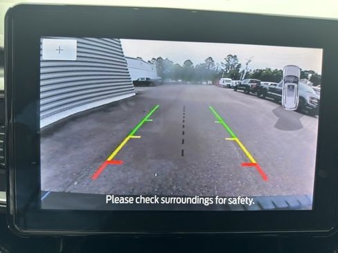 Used 2023 Ford Explorer ST image 24