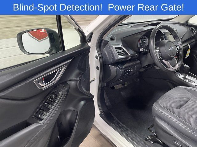 Used 2023 Subaru Forester Premium AWD/4WD image 10