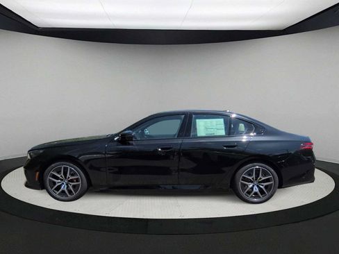 New 2026 BMW i5 M60 w/ Executive Package AWD/4WD image 5