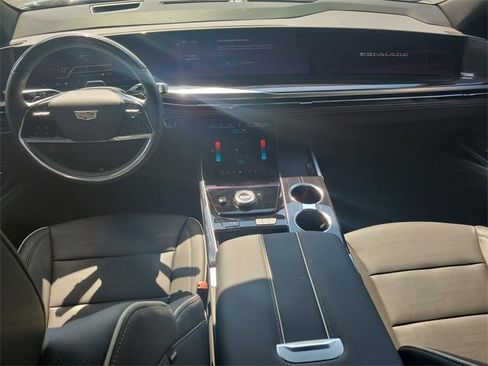 New 2025 Cadillac Escalade Sport w/ Touring Package image 8