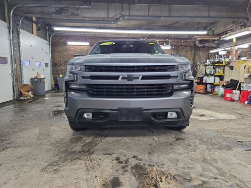 Used 2019 Chevrolet Silverado 1500 RST image 3