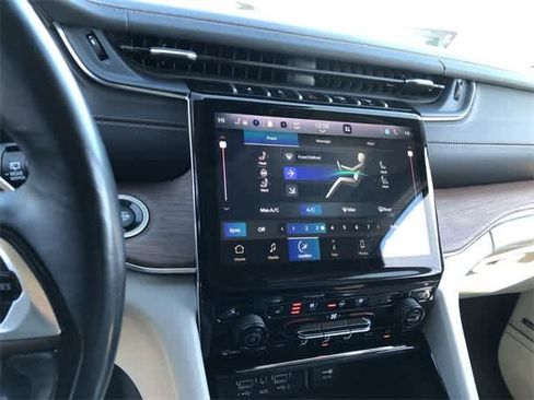 Certified 2021 Jeep Grand Cherokee L Summit w/ Advanced Protech Group IV image 16