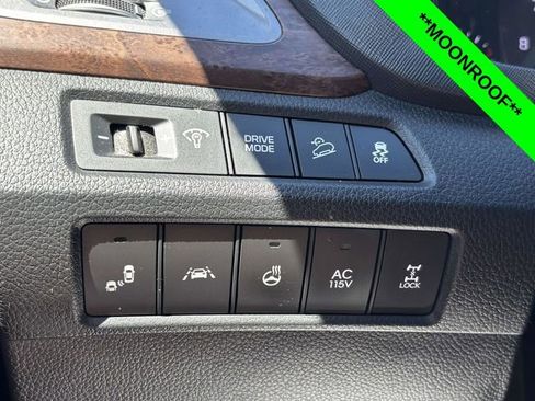 Used 2018 Hyundai Santa Fe AWD w/ SE Ultimate Tech Package 03 image 14