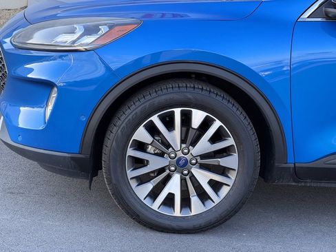 Used 2020 Ford Escape Titanium image 35