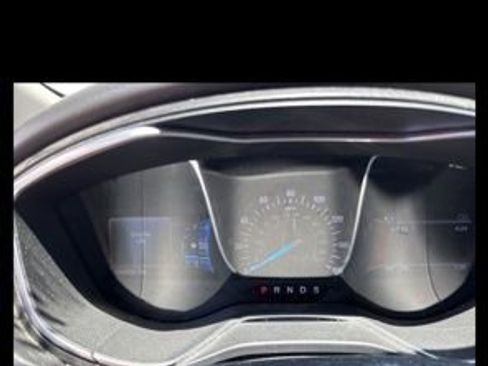 Used 2017 Ford Fusion Titanium FWD image 12