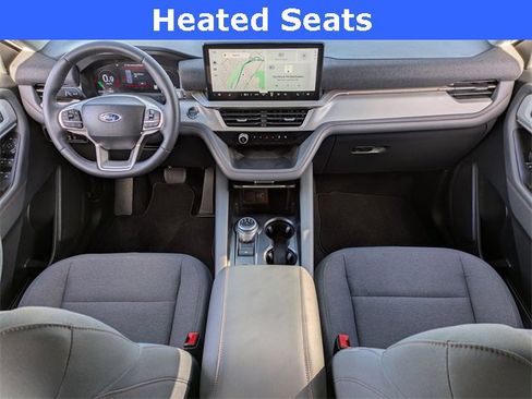 Used 2025 Ford Explorer Active image 15